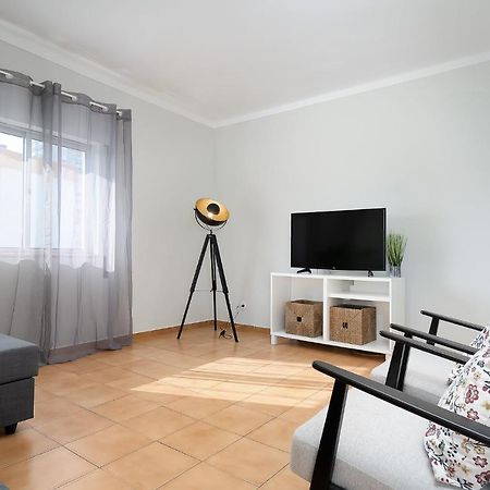 Tranquil View Apartment By Lovelystay Куартейра Екстер'єр фото