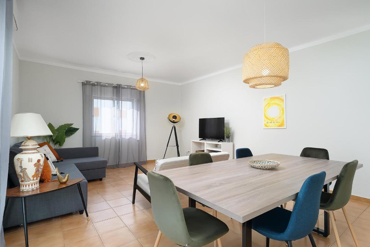 Tranquil View Apartment By Lovelystay Куартейра Екстер'єр фото