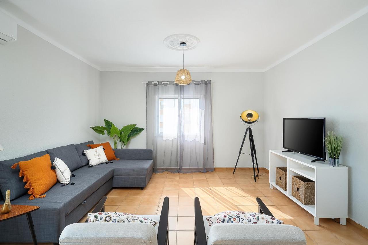 Tranquil View Apartment By Lovelystay Куартейра Екстер'єр фото